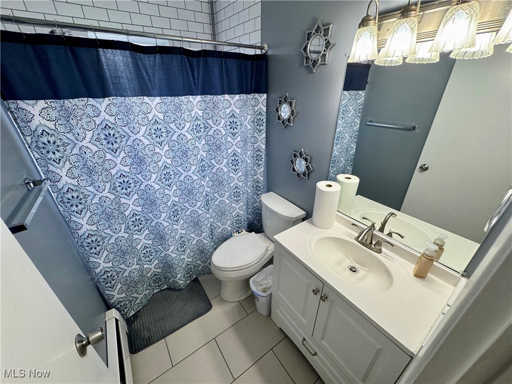 Royal Court Condo - Residential