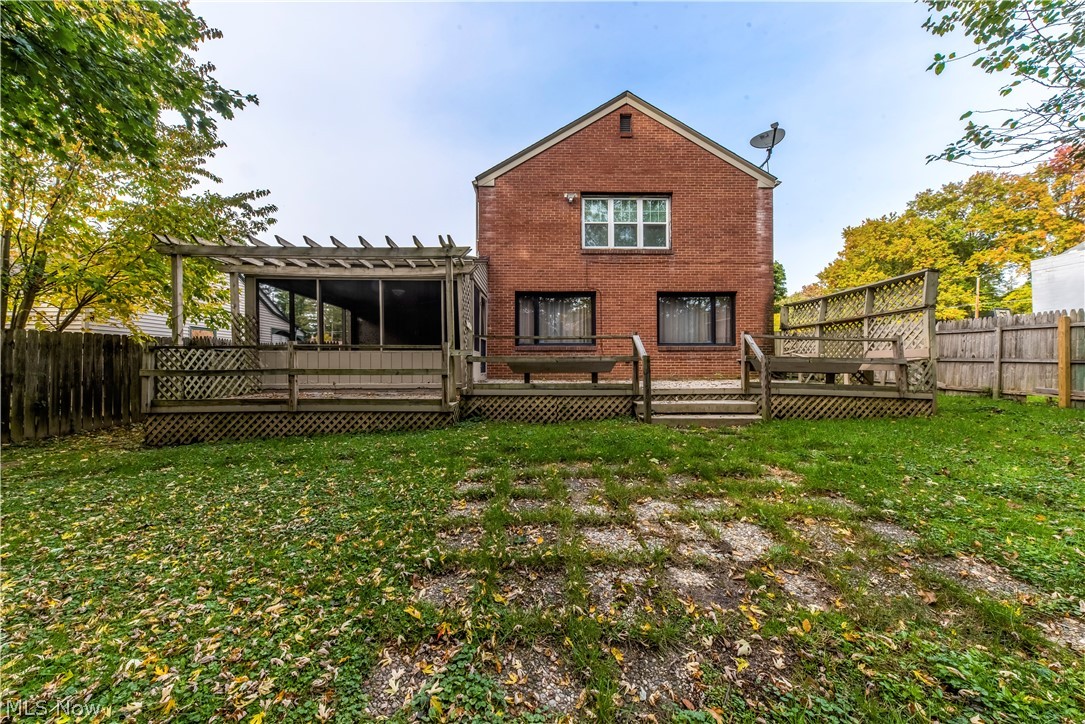 L E Alburn 1 - Residential