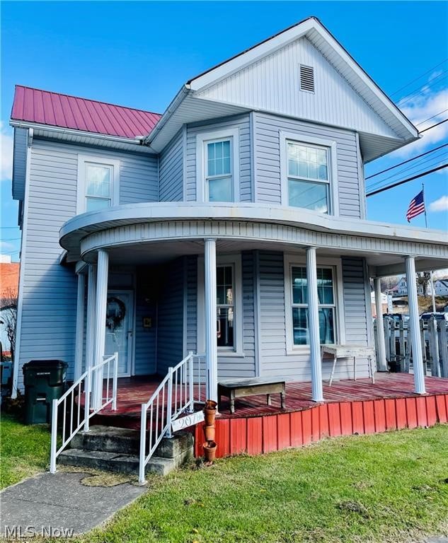 3 bedroom, 1 bath home conveniently located in downtown St. Marys, and full of charm and potential. This home features spacious living areas, newer kitchen appliances, and a beautiful classic entryway staircase. There is additional parking in the rear, as well as a storage shed. Great opportunity for investors or first-time buyers.