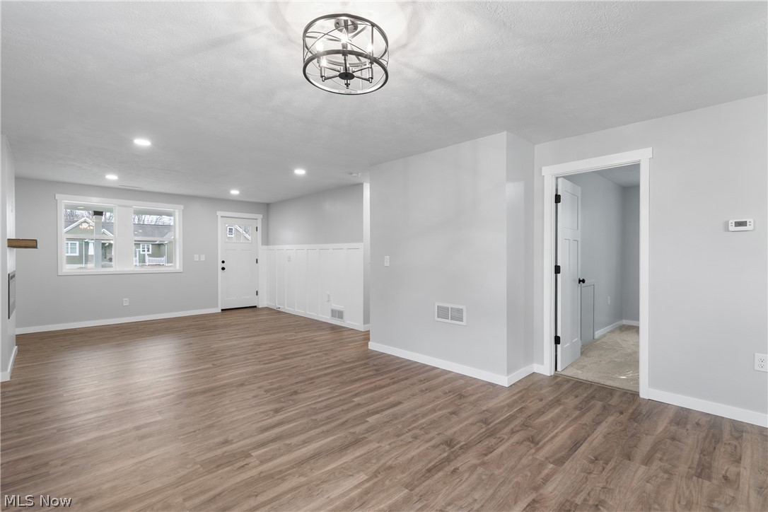 Paul Heston Pointview #3 - Residential