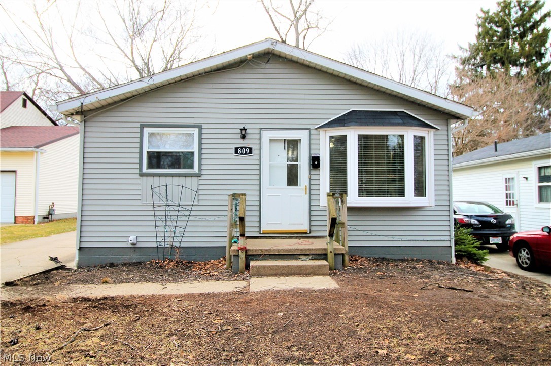Wow! Completely updated three bedroom, one full bath ranch home. The kitchen is fully remodeled with new back splash, newer counters, flooring, stainless steel appliances and garbage disposal. There is a cozy eat in kitchen area which has a window for sunshine to come through. The great room has a new front Bay window to enjoy more of the sunshine, new carpet and ceilings fans through out the home. The bathroom was remodeled in 2015. There are three nice size bedrooms with great closet space. Home has been freshly painted through out 2013-2016. The two car garage has new roof 2017 and door opener. Many more updates such as new roof 2013, painted siding 2015, A/C 2018, hot water tank.  Basement is waterproofed with transferable warranty.