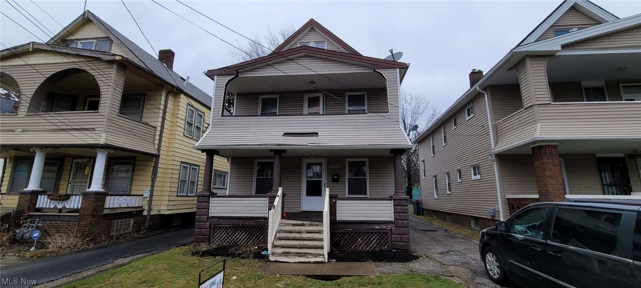 Duplex per tax records, one set of mechanicals. Ton's of potential.   The seller does not accept blind offers or escalation clauses.  This property is subject to a 3-Day First Look Period. Seller will negotiate offers after the period expires.