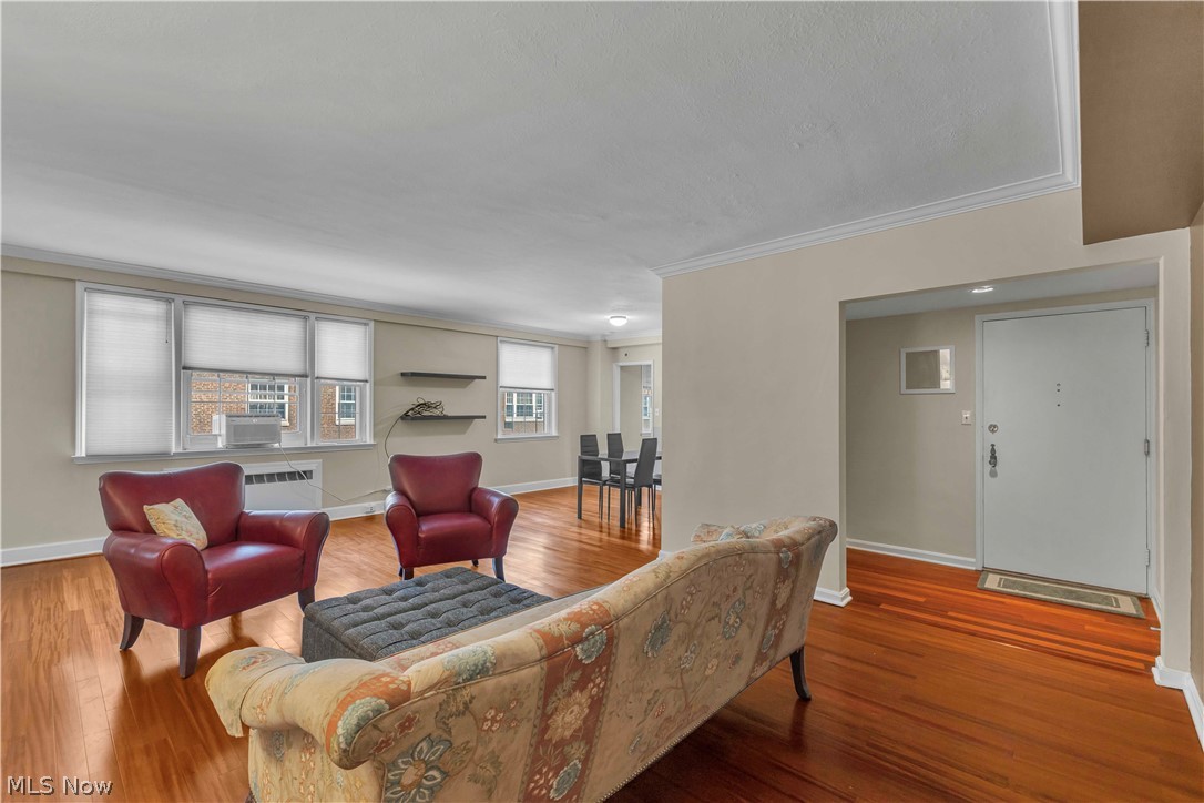 Barclay Condos - Residential