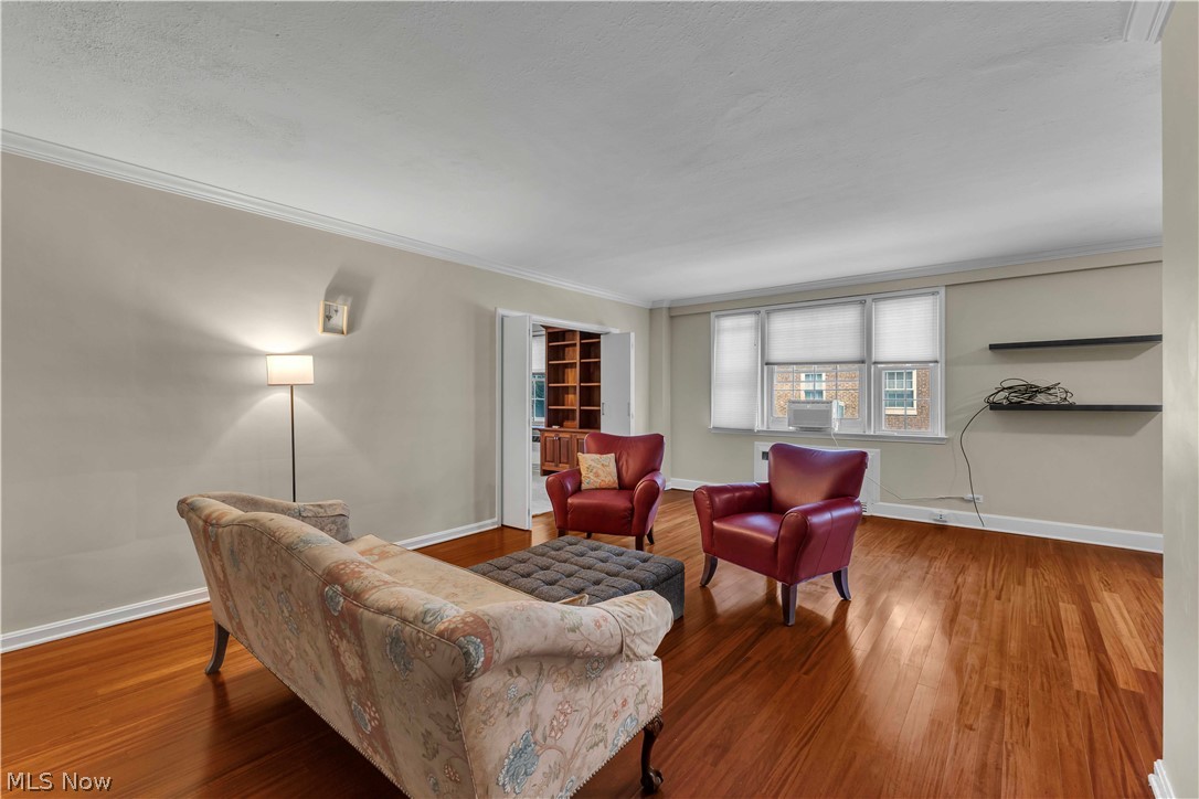 Barclay Condos - Residential