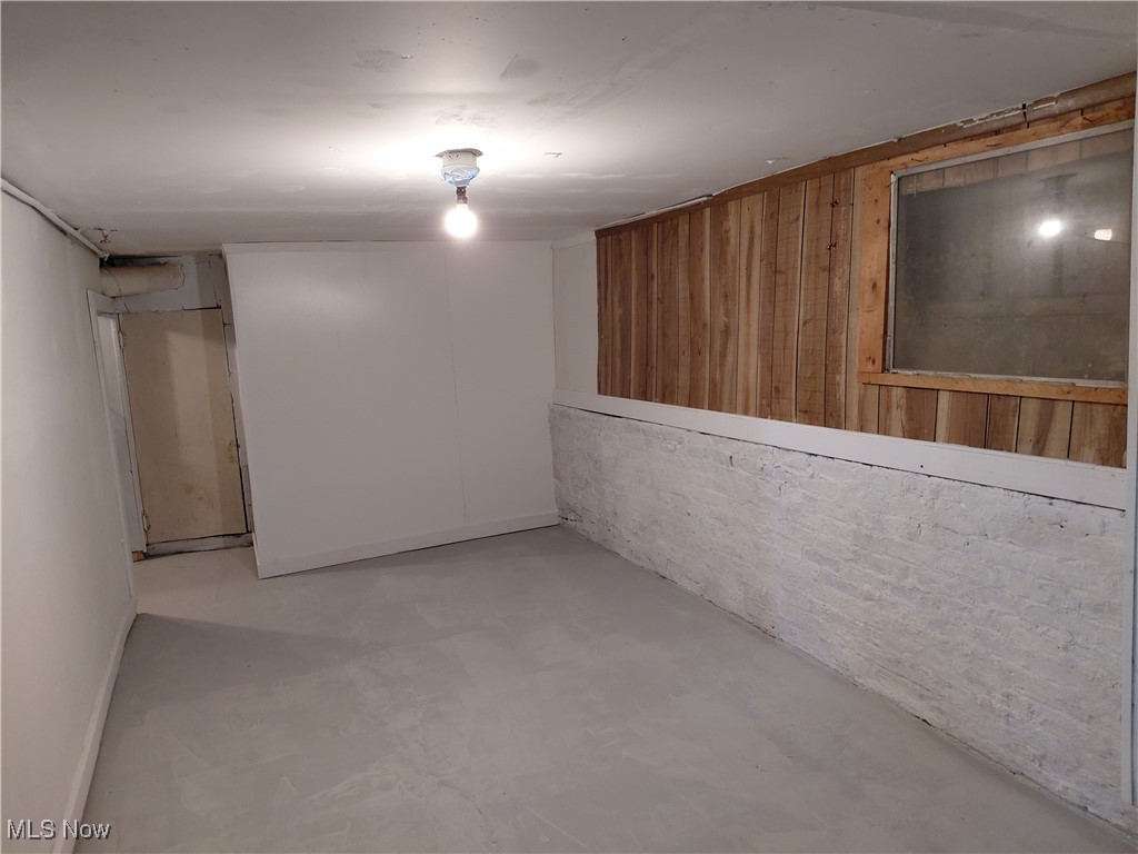 Curtiss Ambler Realty Co - Residential