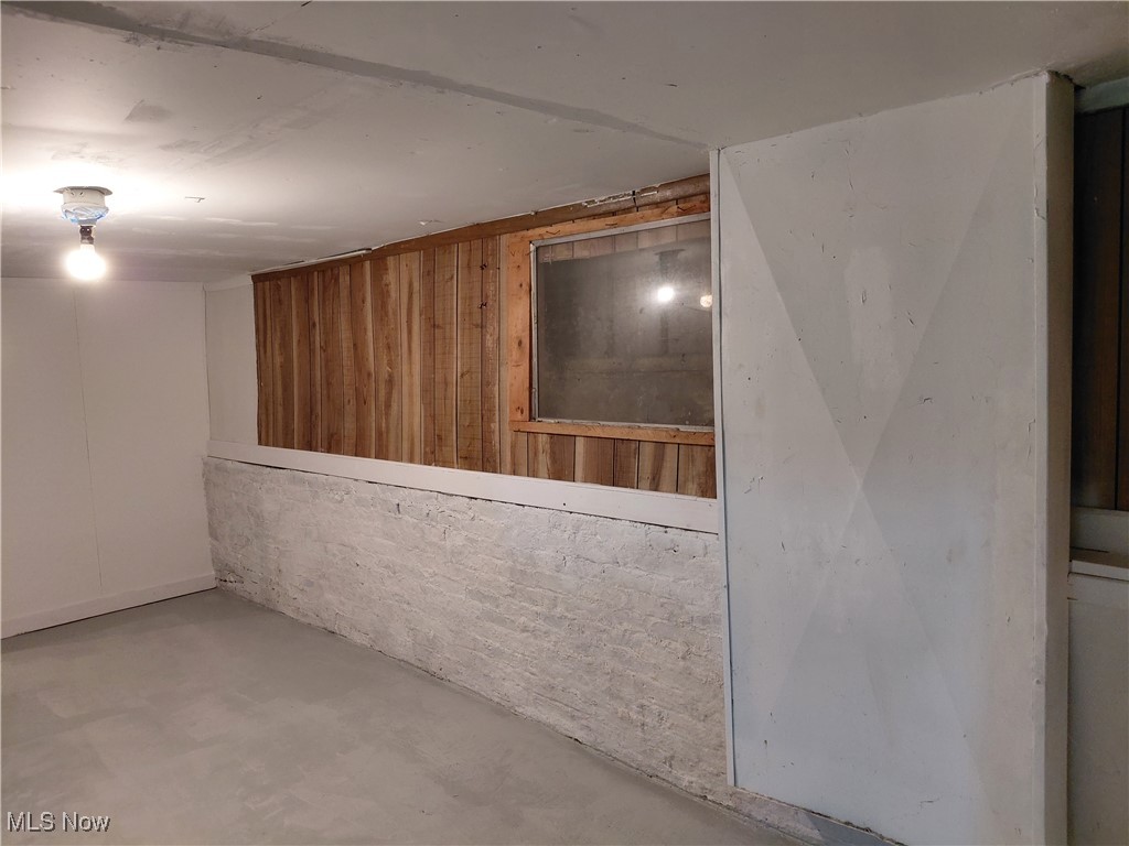 Curtiss Ambler Realty Co - Residential