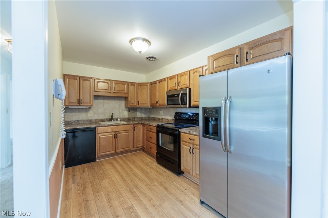 Saxon House Condo - Residential