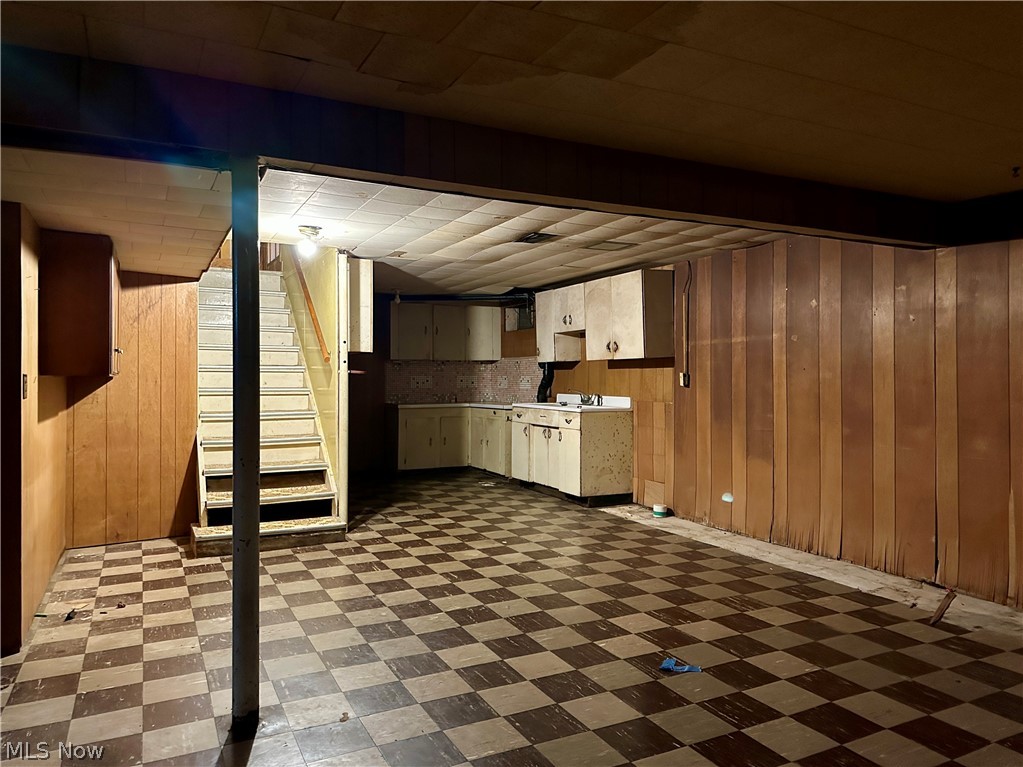 Ruth Strong Heirs - Residential