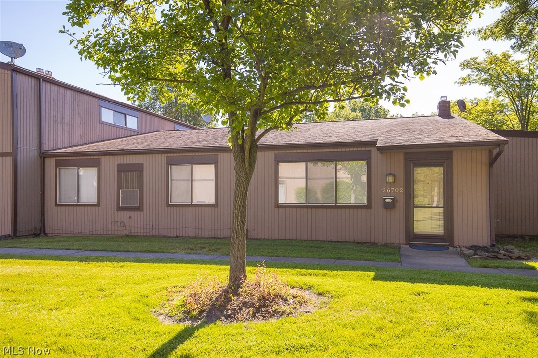 Lake/Falls - Residential