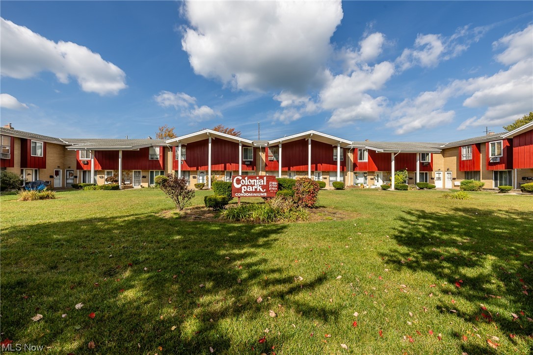 Colonial Park Condo - Residential