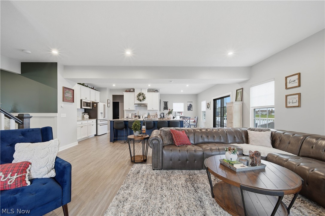 Alloway Mdws - Residential