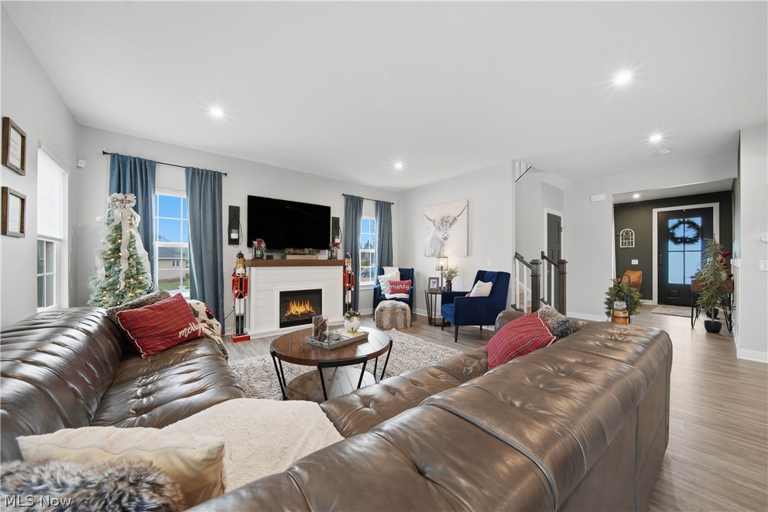 Alloway Mdws - Residential