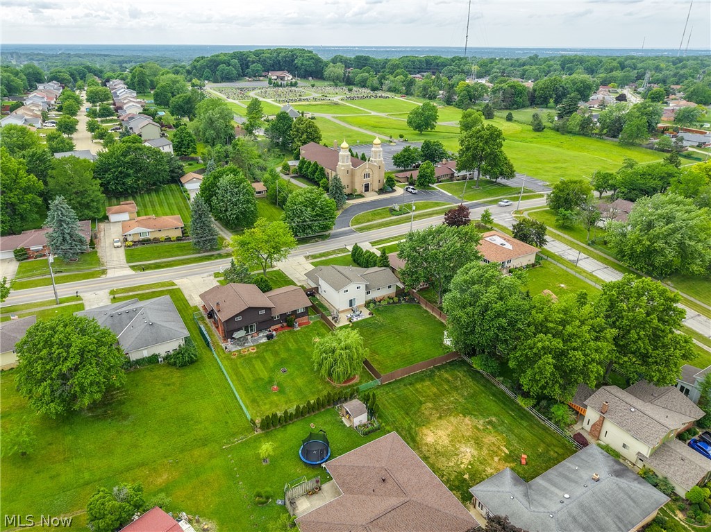 Plac Estates - Residential