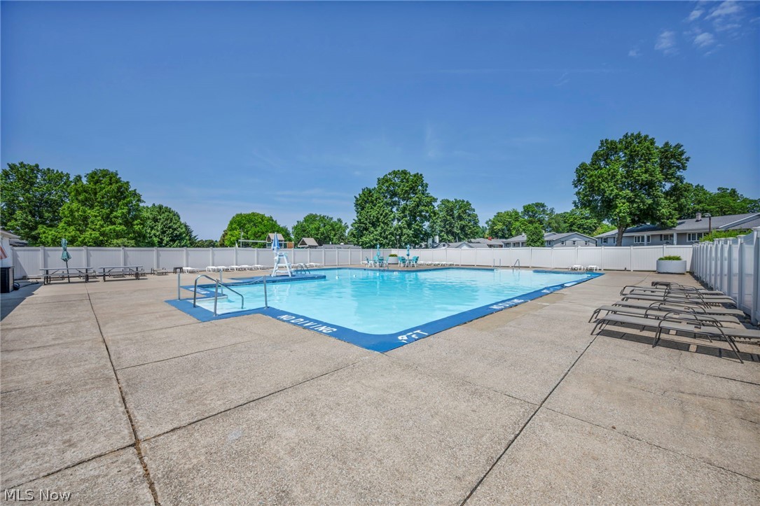 Meadowlawn Condo - Residential