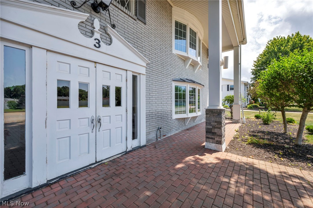 Meadowlawn Condo - Residential