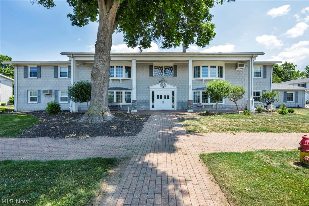 Meadowlawn Condo - Residential