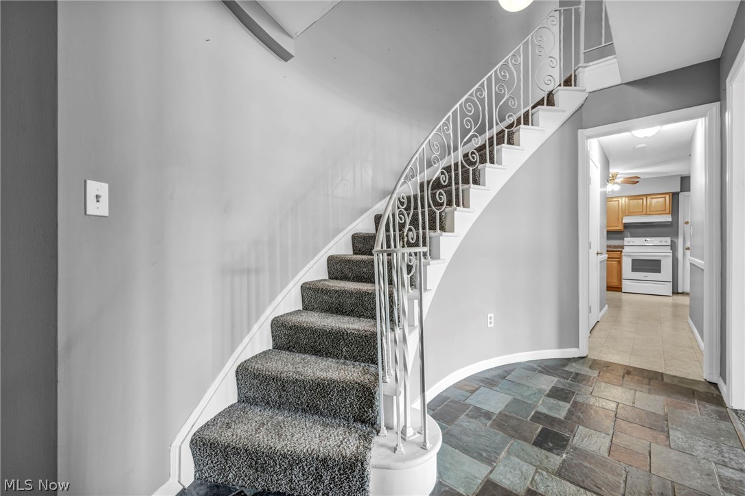 Meadowlawn Condo - Residential