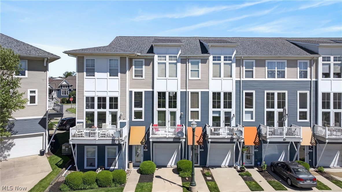 Harbor Walk - Residential