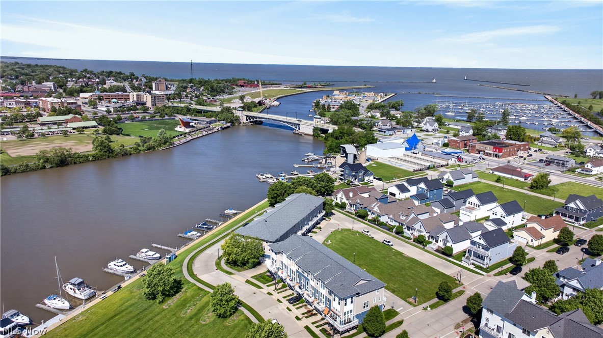 Harbor Walk - Residential
