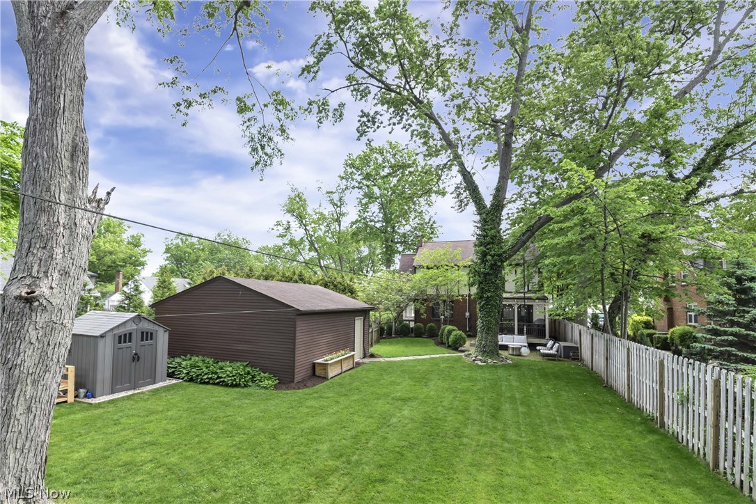Lake Forest - Residential