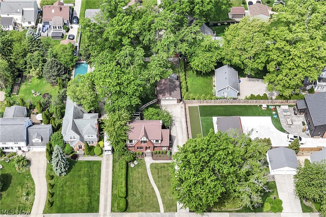 Lake Forest - Residential
