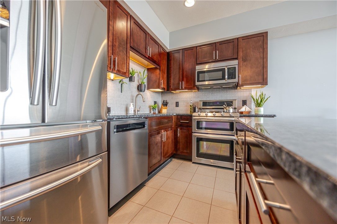 Stonebridge Plaza Condo - Residential