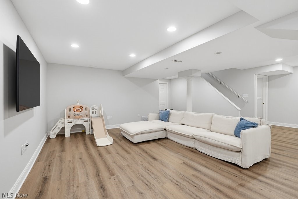 Laurel Spgs - Residential