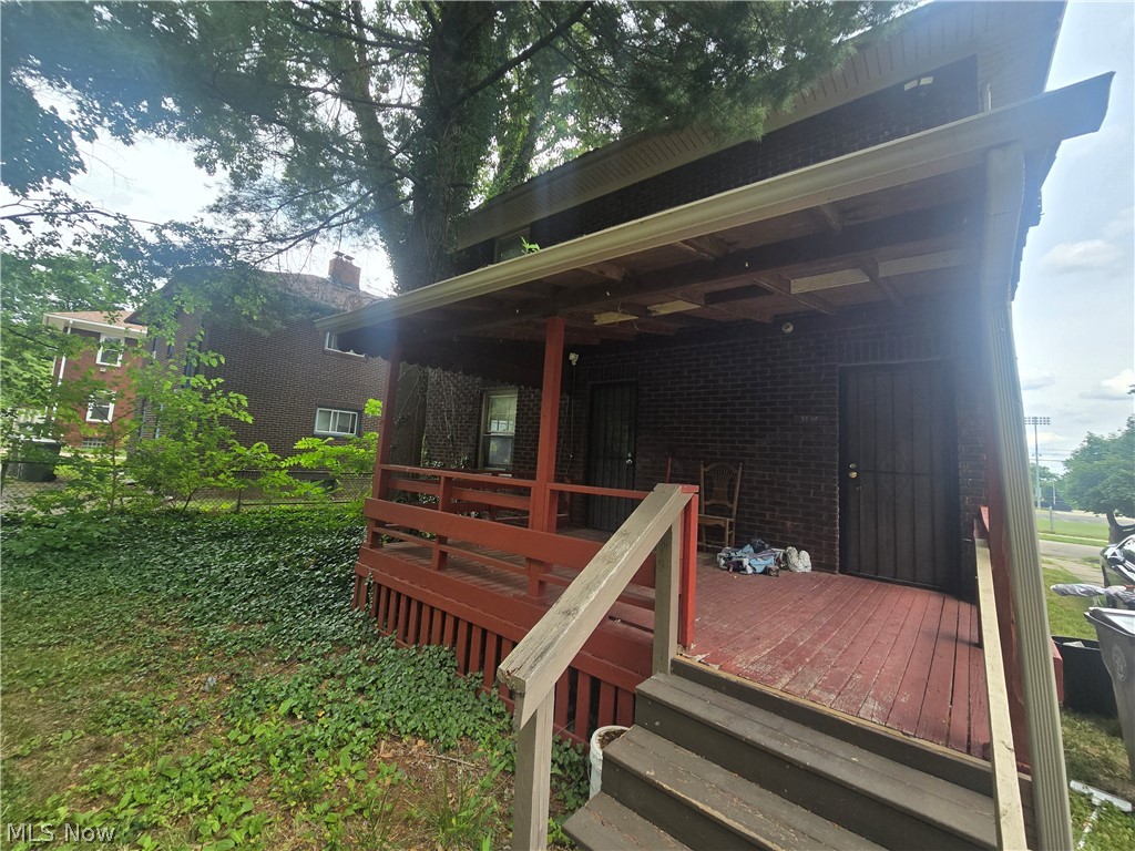 City/Youngstown - Residential Income