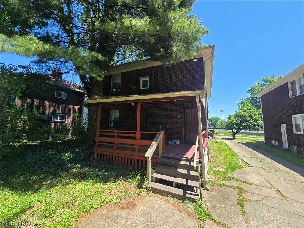 City/Youngstown - Residential Income