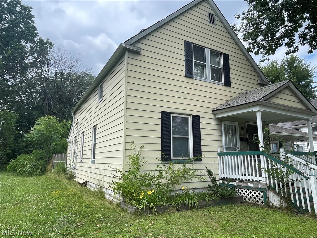 Joseph Stanleys - Residential