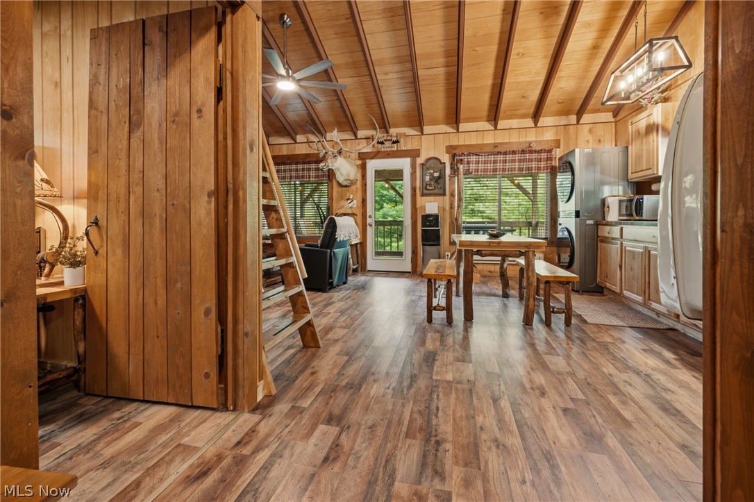 Lot 32 Barnhouse2 - Residential