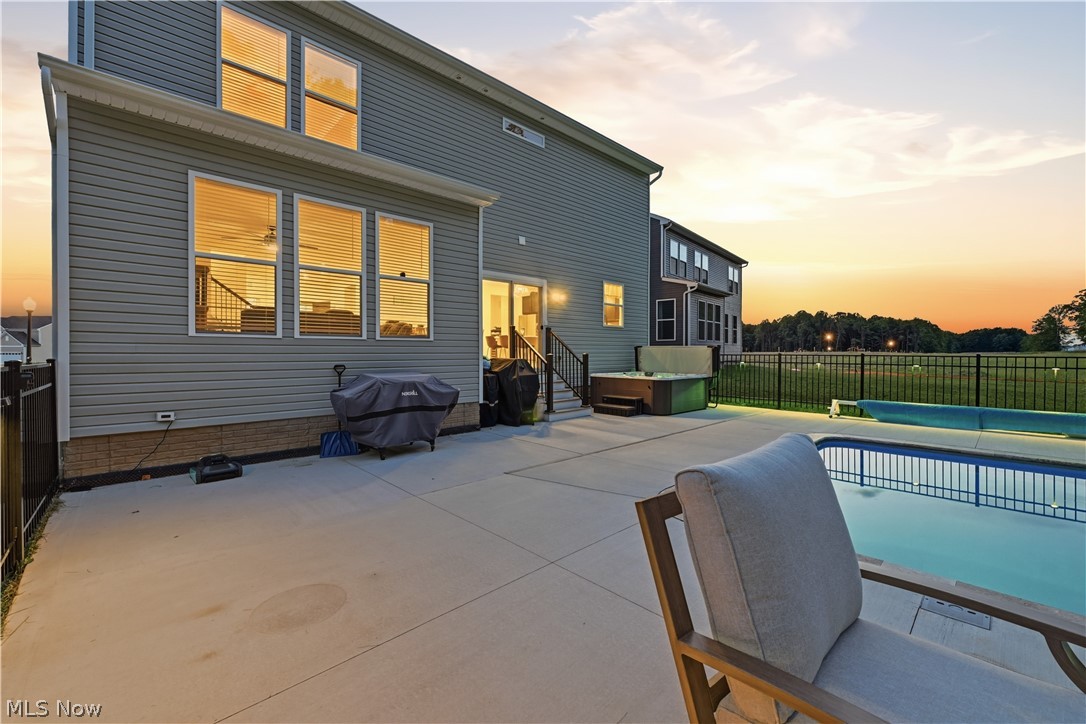 JACOBS RIDGE PHASE 3 LOT 106 ALL RN 56901782 - Residential