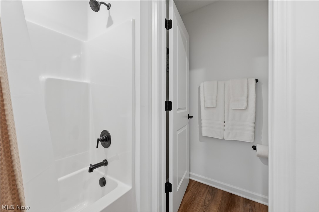 JACOBS RIDGE PHASE 3 LOT 106 ALL RN 56901782 - Residential