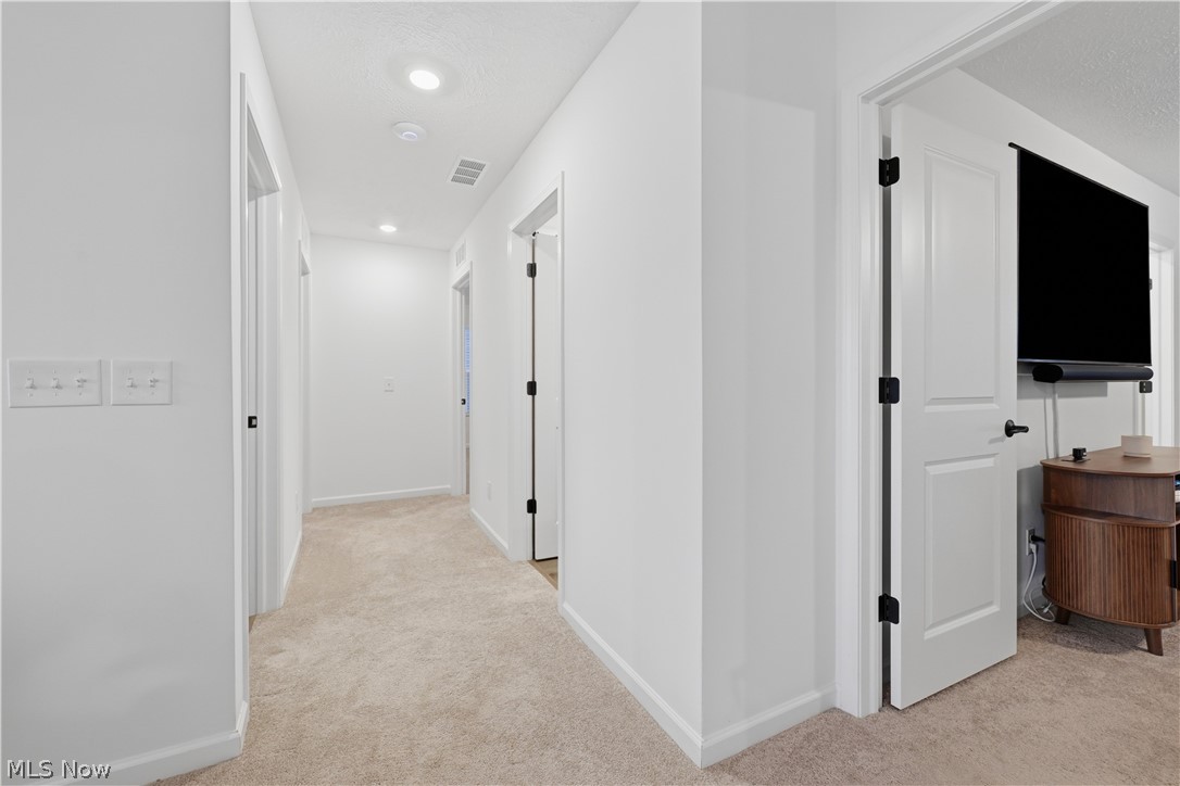 JACOBS RIDGE PHASE 3 LOT 106 ALL RN 56901782 - Residential