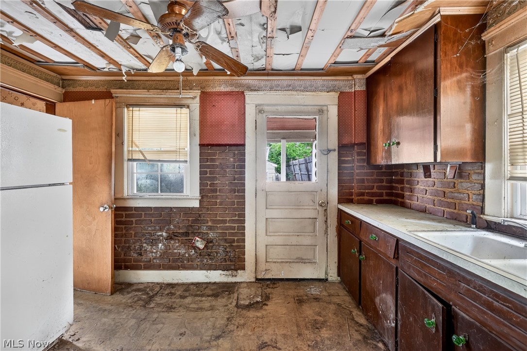 Hillsdale Drive - Residential