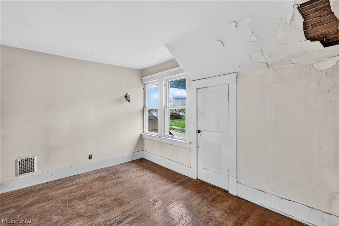 Hillsdale Drive - Residential