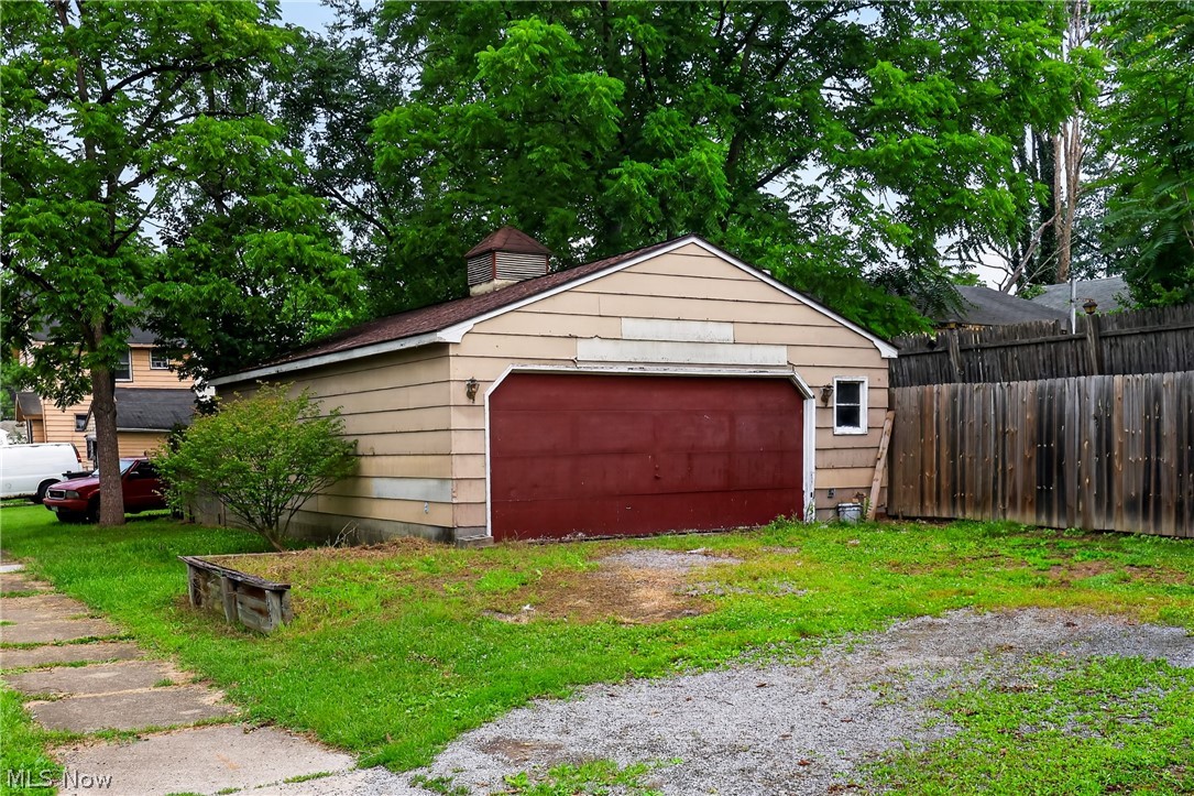 Hillsdale Drive - Residential