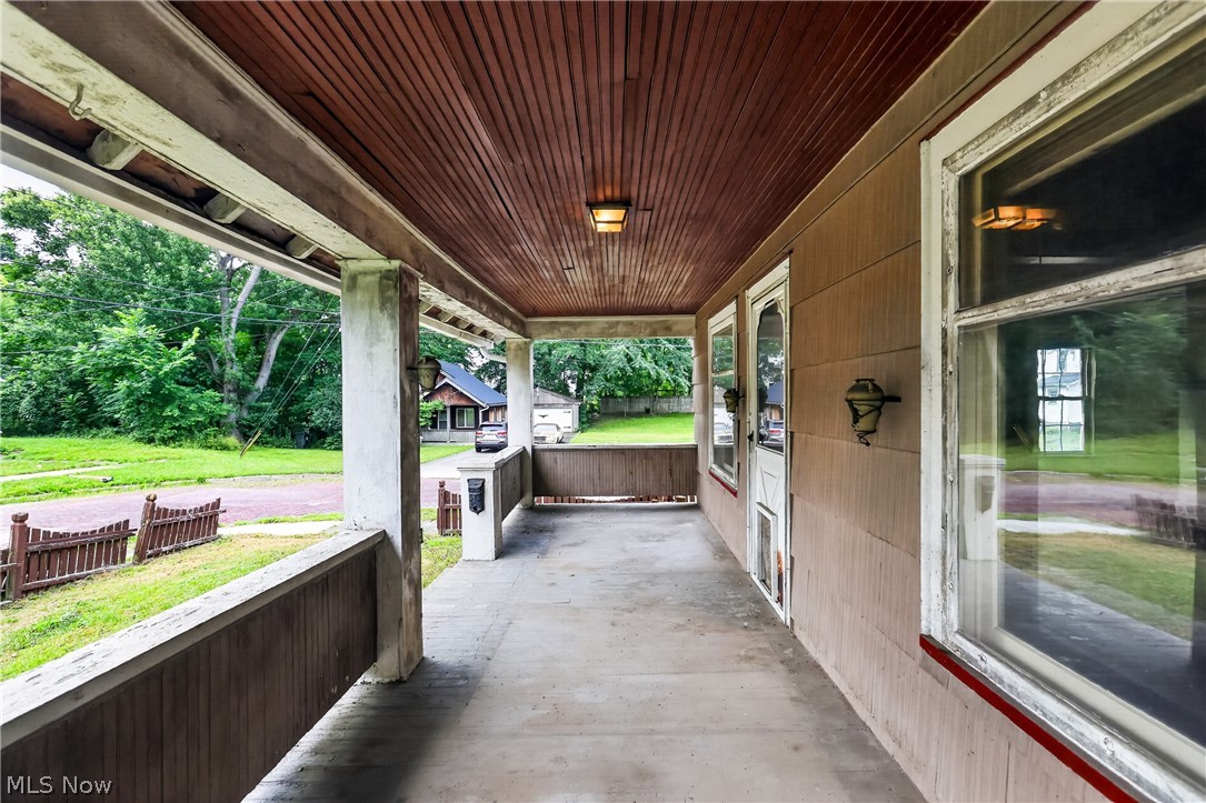 Hillsdale Drive - Residential