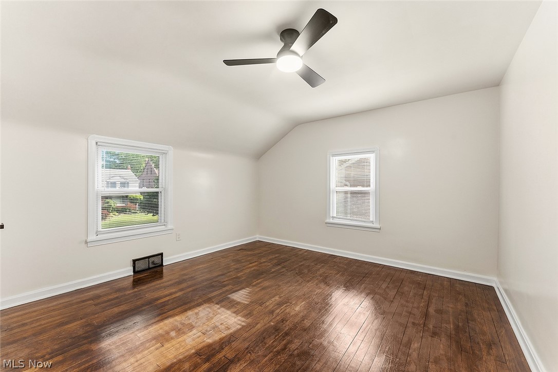 Fairoaks Road - Residential