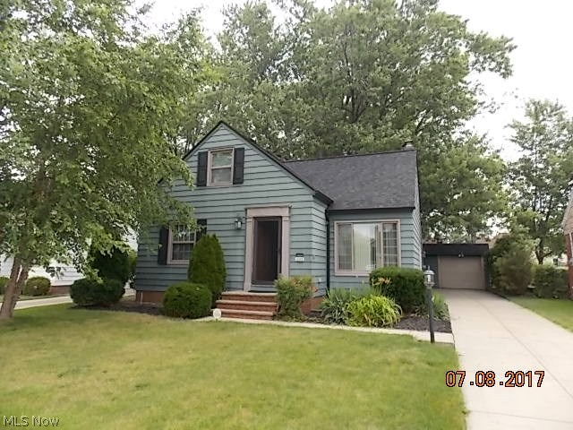Nice Mayfield bungalow at a good price.  It is well maintained with a slider out to the back deck.  Tenant occupied month to month lease.  First Look Initiative in effect for first 20 days until 8/24/2017.  Only owner occupant offers considered during that period.