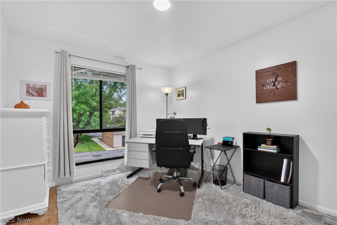 Oak Knolls Condo - Residential
