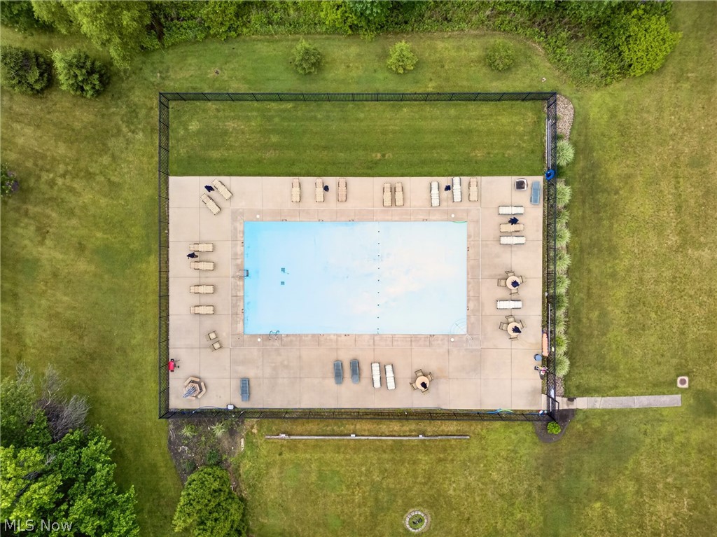 Oak Knolls Condo - Residential