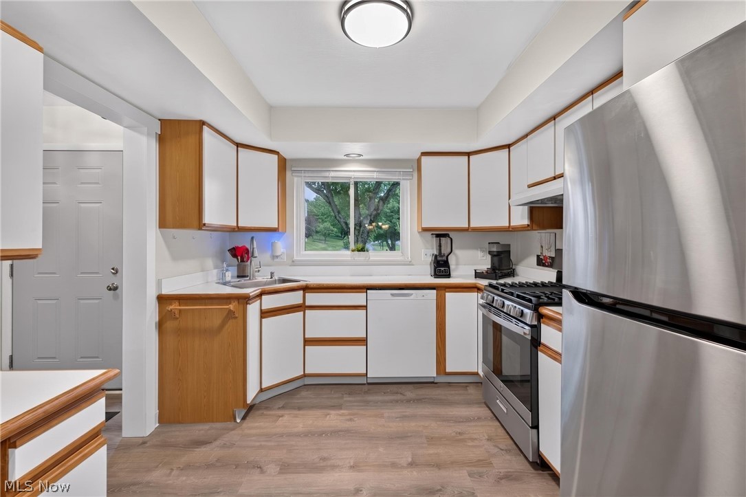 Oak Knolls Condo - Residential