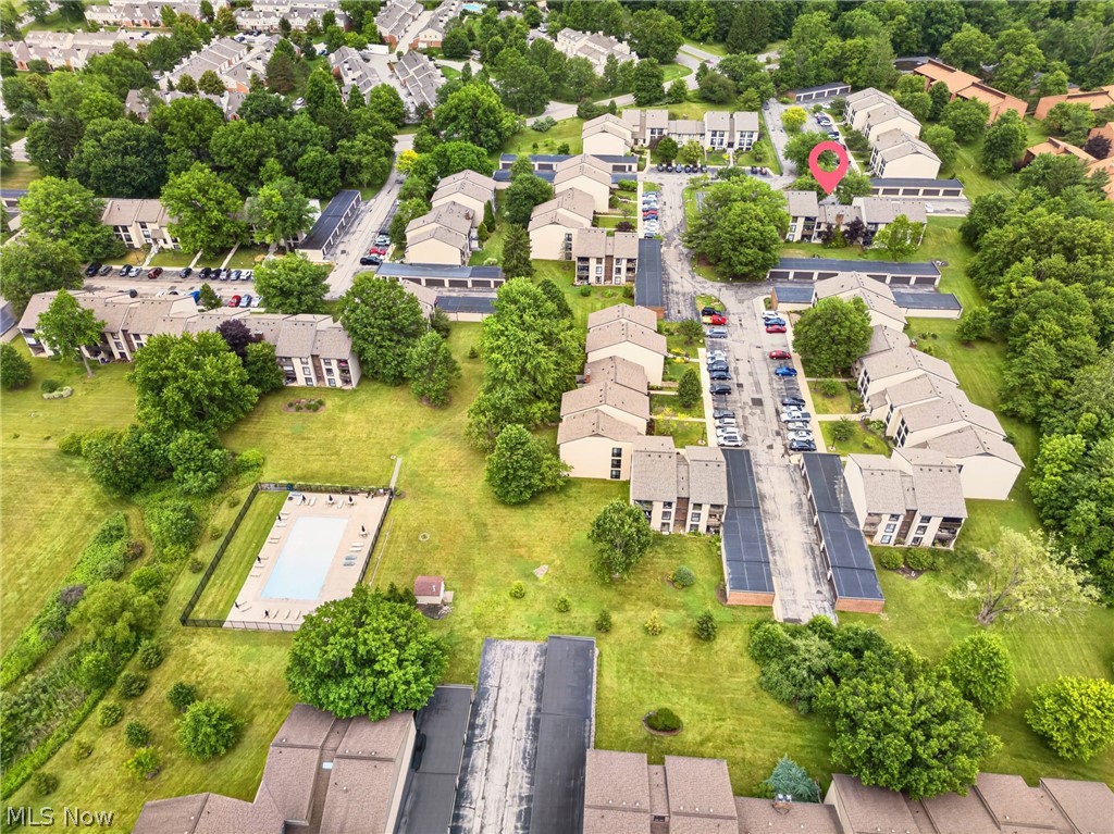 Oak Knolls Condo - Residential