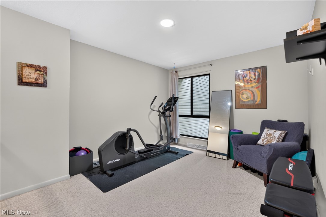 Oak Knolls Condo - Residential