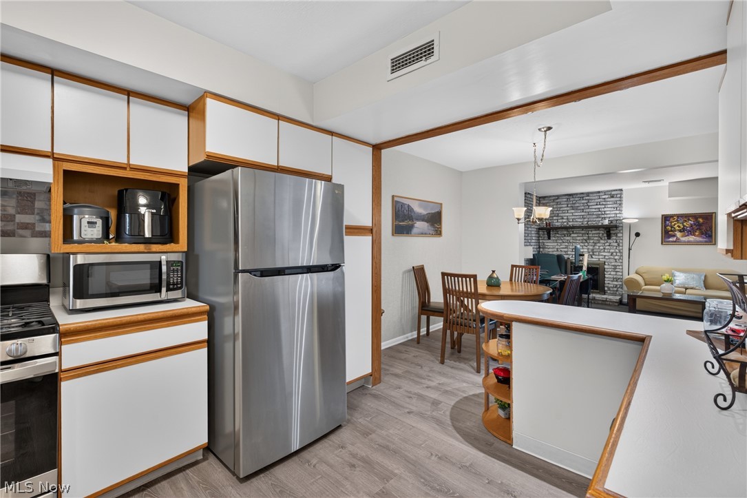 Oak Knolls Condo - Residential