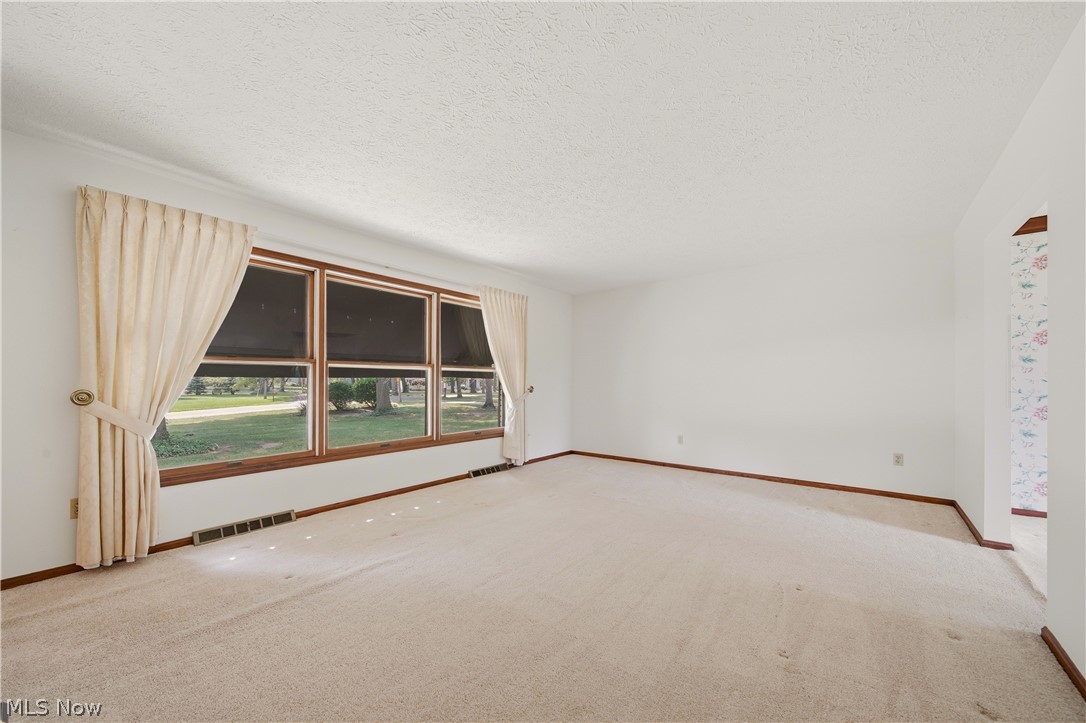 Village/Hartville - Residential