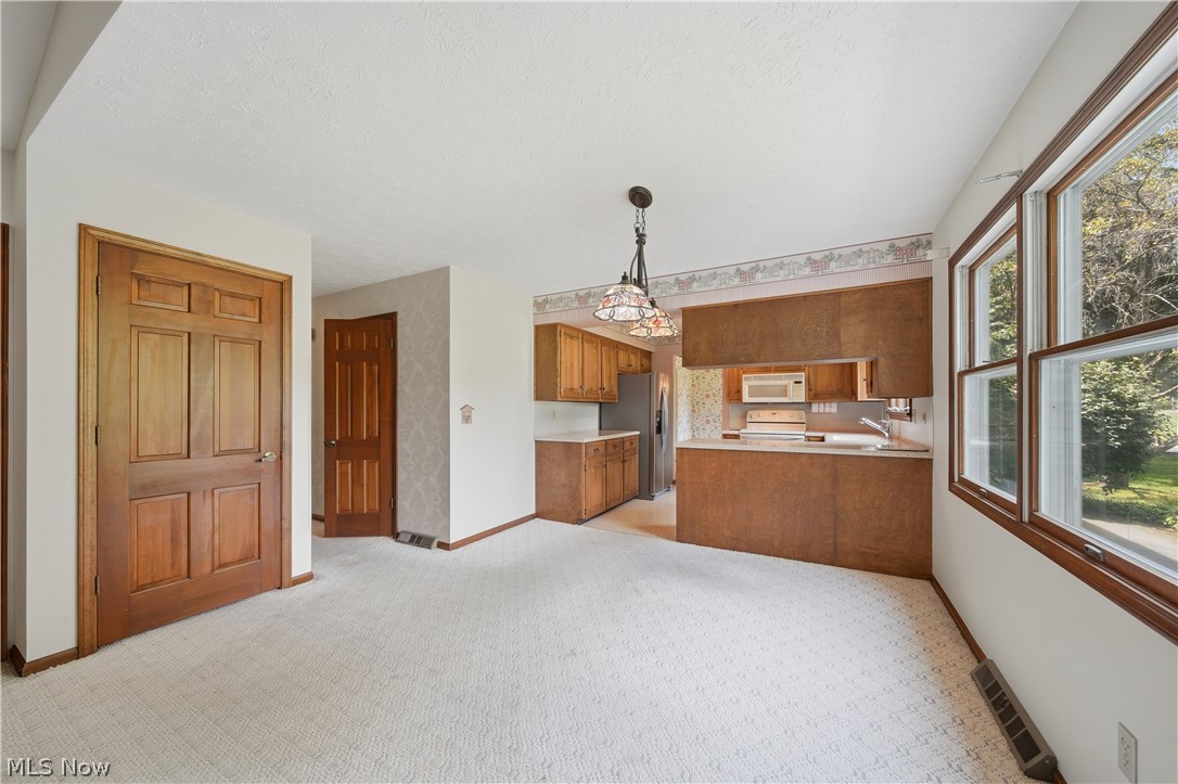 Village/Hartville - Residential