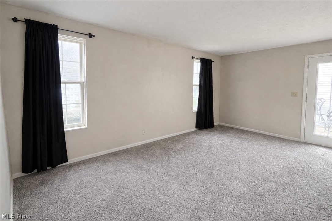 Village/Scioto Mdws Condo - Residential