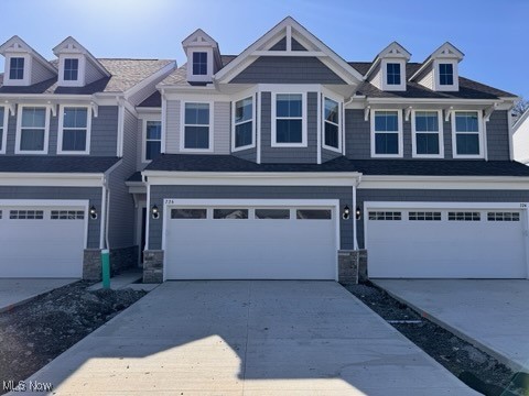 The Townhomes at Legacy Isle by Pulte Homes offers a unique opportunity to own a new townhome in the exclusive Avon Lake Community. Surrounded by Sweetbriar and Legacy Golf Course, Legacy Isle is a quick drive to everyday conveniences and will also include a pool and clubhouse. Our innately functional yet stylish townhome designs are built for the way you live.